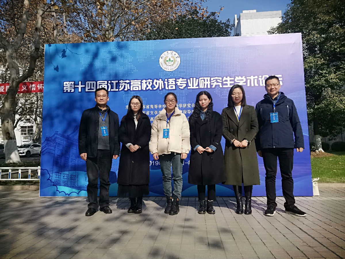 包丽佳.jpg
