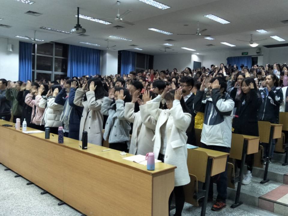 QQ图片20171128204912.jpg
